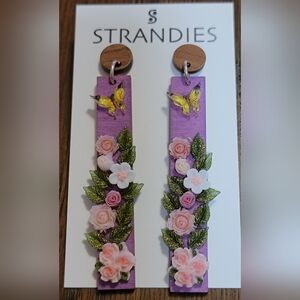 Wooden painted earrings with flowers